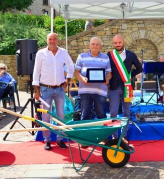 Feisoglio dedica i giardini pubblici all'ex sindaco Vittorio Porro 2