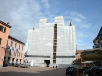 I lavori di restauro alla facciata del duomo albese 3