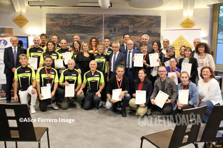 Cerimonia di consegna attestati ai futuri Chef ed Operatori Turistici del territorio, presentate le iniziative territoriali ed internazionali di Alba Accademia Alberghiera (FOTOGALLERY e VIDEO) 15