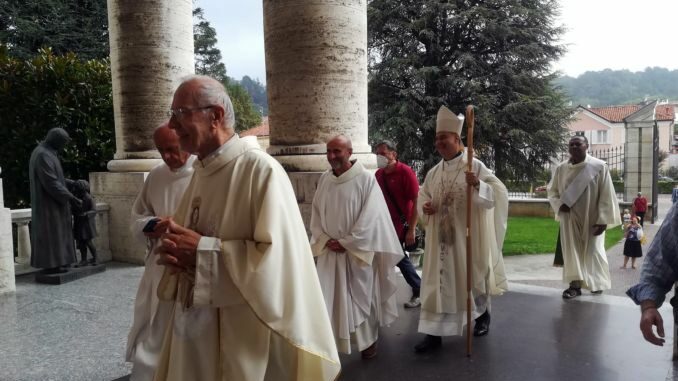 L'annuncio dell'arcivescovo: il nuovo rettore del santuario della Madonna dei fiori sarà don Enzo Torchio 3