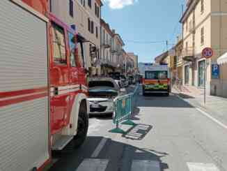 Santo Stefano Belbo: cinque auto coinvolte in incidente in corso Piave