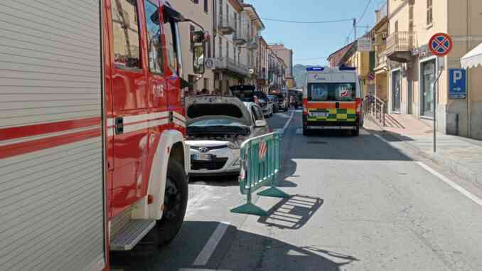 Santo Stefano Belbo: cinque auto coinvolte in incidente in corso Piave