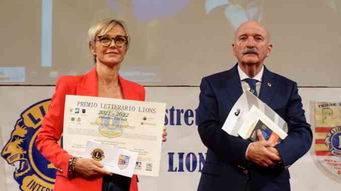 Premio letterario Lions, a Sanremo vince Massimo Schilirò