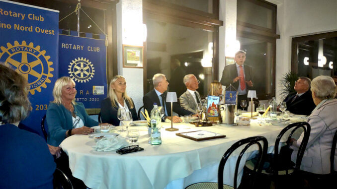 Rotary Club Bra - Ristorante Golf Club cherasco Rotary Club Bra: una serata tra fantascienza e convivialità
