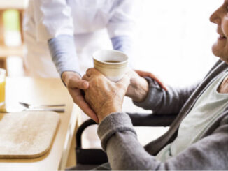 Ultimo CdM della legislatura approva legge delega per la riforma nazionale dell'assistenza agli anziani non autosufficienti