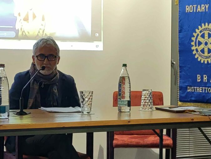 Alla serata del Rotary Club Bra si è parlato di esperienze pre-morte