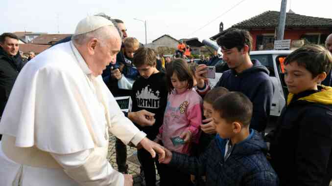 La visita di papa Francesco ad Asti: «A la fame propri piasi'»