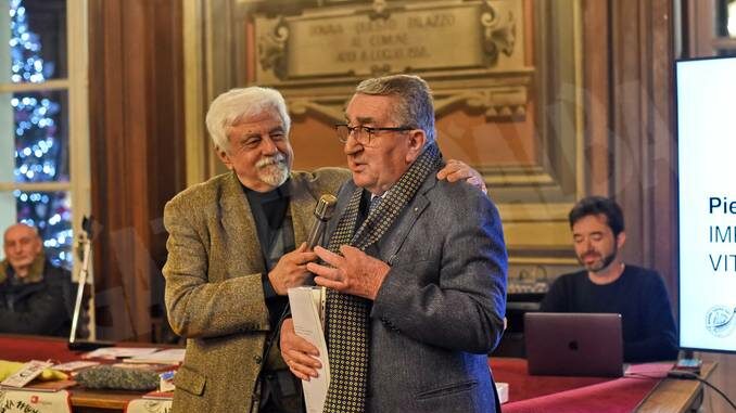 Sergio Miravalle e Piero Bava (002) Assegnati ad Asti i premi Testa d'aj 2022