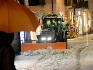 Neve e traffico. L'assessore Reggio spiega: «Anche gli spazzaneve sono rimasti bloccati nelle code» 3