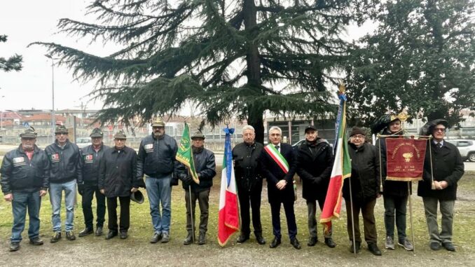 Giornata della Memoria: deposta una corona d’alloro nei giardini albesi che ricordano le vittime dei campi di sterminio 2