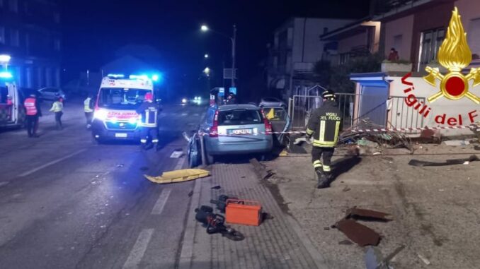 Incidente la notte scorsa a Costigliole d'Asti: un ferito lieve