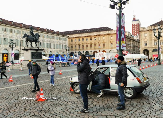 Torino: arrivavano le auto storiche per il Rallye di Montecarlo 3