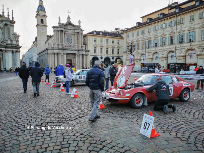 Torino: arrivavano le auto storiche per il Rallye di Montecarlo 12