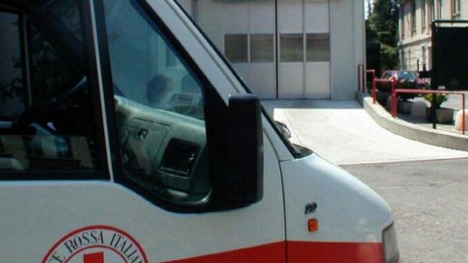 ambulanza - foto scaricata dal sito Piemonteinforma Pronto soccorso: partito il monitoraggio dei posti liberi per decongestionare i Dea