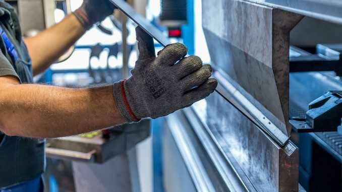 Sindacati in agitazione ad Arpa e Abet contro i recessi dei lavoratori somministrati