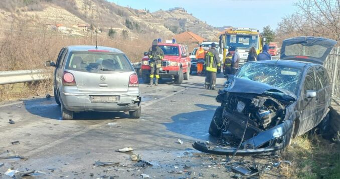 Santo Stefano Belbo, violento incidente frontale a Prato Grimaldi
