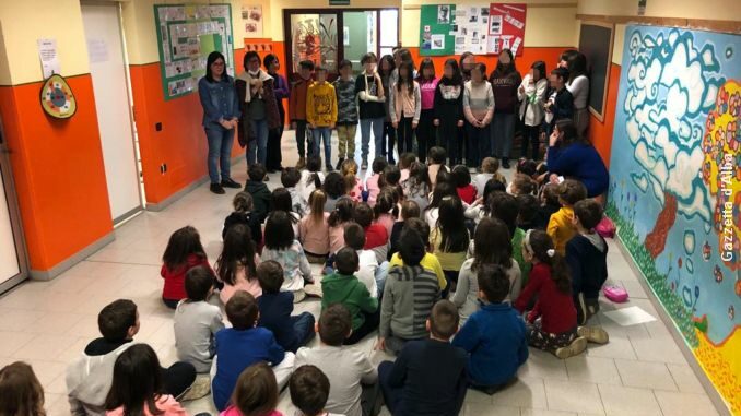 La solidarietà della classe quinta A di Pocapaglia premiata dal presidente Mattarella