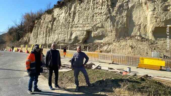 pocapaglia_sopralluogo Frana sulla provinciale a Pocapaglia: i lavori di ripristino procedono