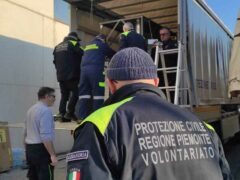 In quaranta dal Piemonte alla Turchia. La Protezione civile porta l