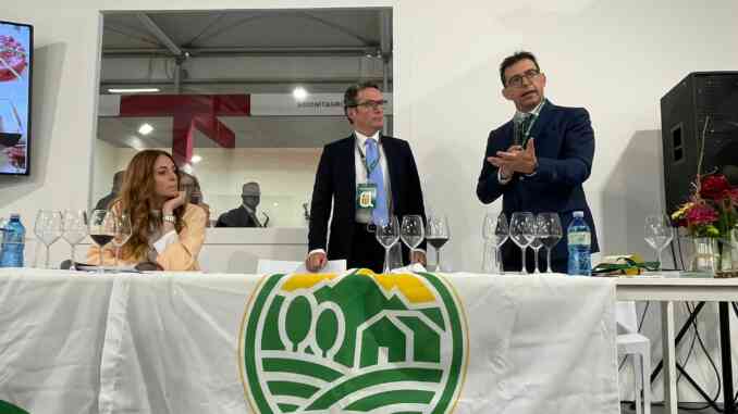 confagricoltura vinitaly Confagricoltura i vini e i salumi cuneesi al Vinitaly di Verona