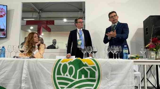 Confagricoltura i vini e i salumi cuneesi al Vinitaly di Verona