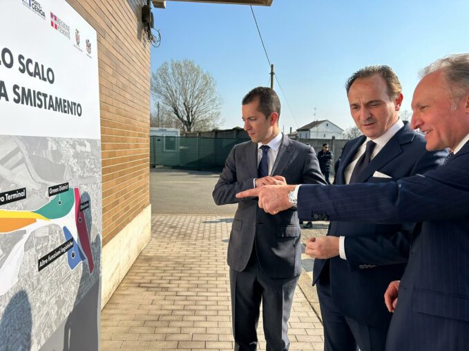 Il presidente Cirio e l’assessore Gabusi sulla firma dell’accordo con il Ministero per l’hub di Alessandria      2