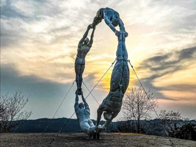 Niella Belbo: la scultura comprata dal Comune