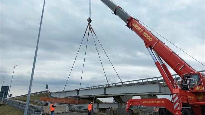 Tangenziale di Fossano, varato il nuovo viadotto Villafalletto 1