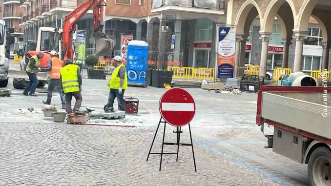 Un mese di lavori in via Principi a Bra 1