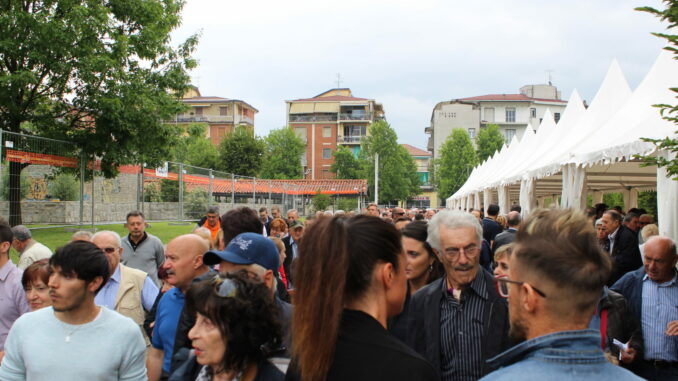 Divieti di sosta e modifiche alla viabilità albese per l’assemblea dei soci Banca d’Alba