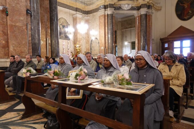 Santuario: festa del ringraziamento per le suore oblate 2