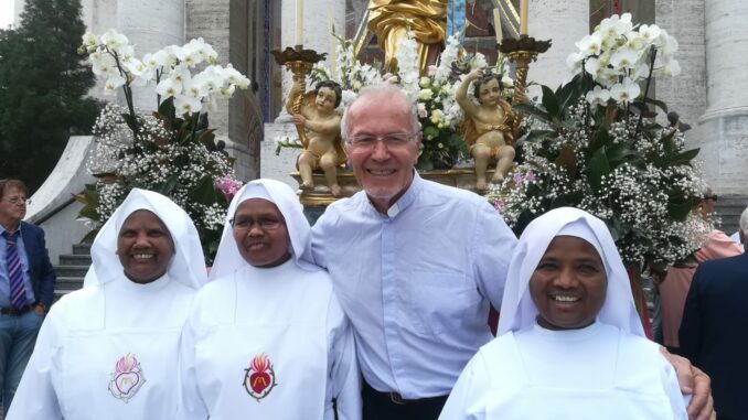 Santuario della Madonna dei fiori, domenica di festa per le suore 1