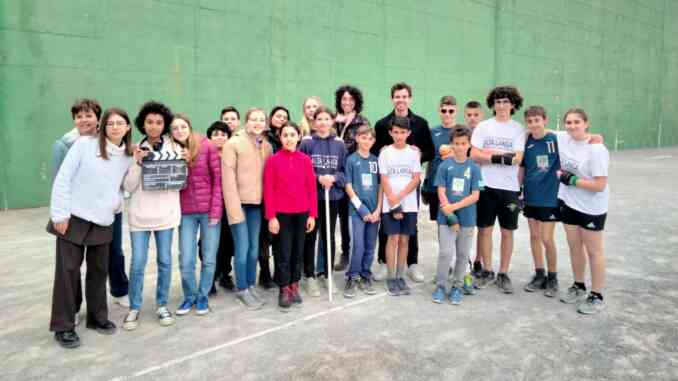 Beppe Fenoglio e il balon in un docufilm scritto a scuola