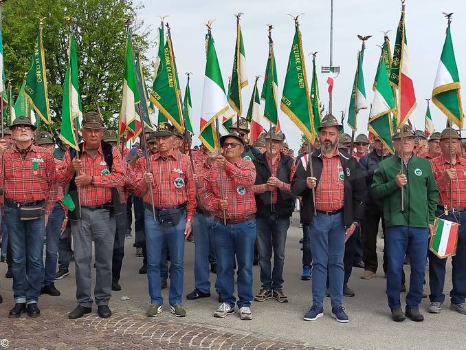 Grande successo a Treiso per il raduno Alpini in Langa 1