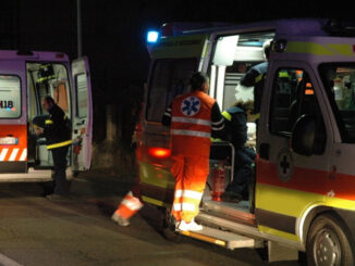 Scontro di tre auto a Monastero di Dronero: muore una 18enne, otto i feriti tra cui un giovane in codice rosso