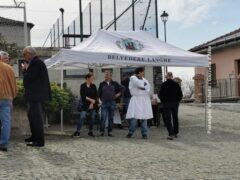 Oggi a Belvedere Langhe la distribuzione dei micun 1