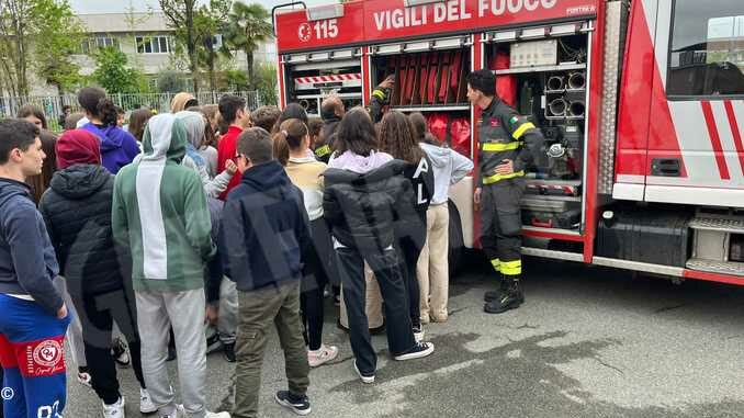 vigili del fuoco ai Salesiani progetto scuola sicura