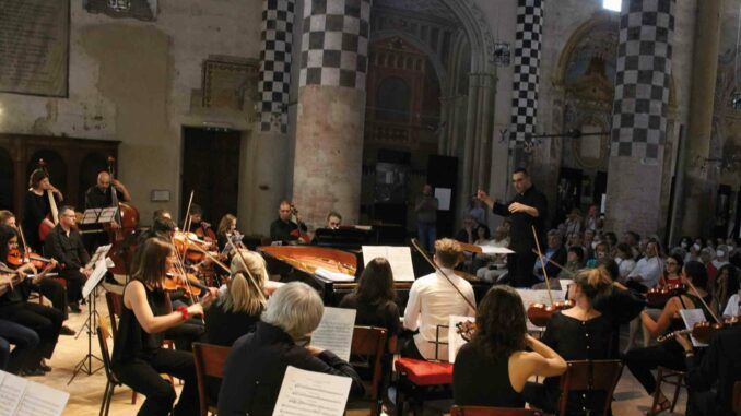 Apre la stagione del Civico Istituto Musicale con l’Orchestra Alba Filarmonica