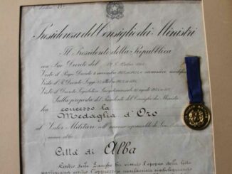 Rubata la medaglia d'oro al valore militare dall'ufficio del sindaco di Alba