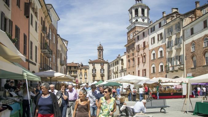 Savigliano per un giorno diventa la capitale dei profumi e dei colori con Quintessenza