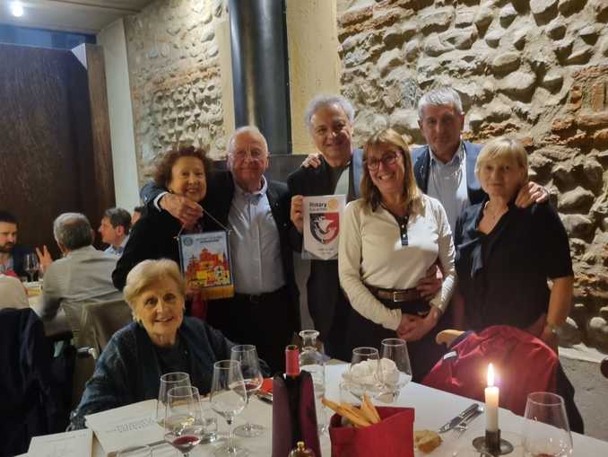 Serata internazionale tra i Rotary club di Bra e di Parigi