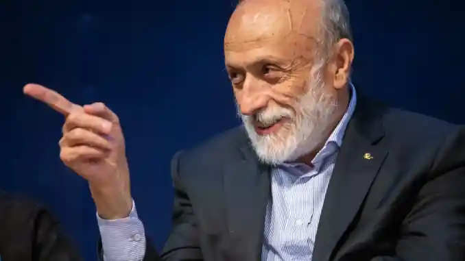 Carlo Petrini