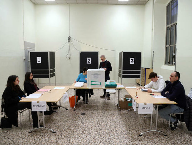 comunali-piemonte-alle-12-affluenza-al-14-64