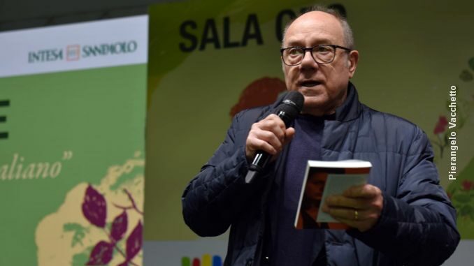 Giornata di grandi ospiti al Salone del libro: Verdone, Maraini, Mentana 3