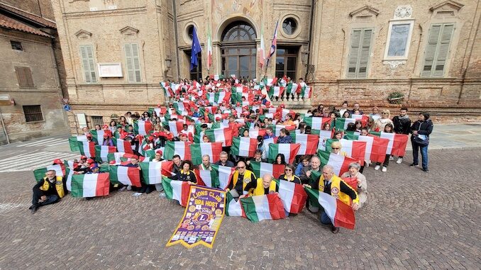 tricolore lions 1 Consegnato il tricolore alle classi quinte delle scuole primarie di Bra