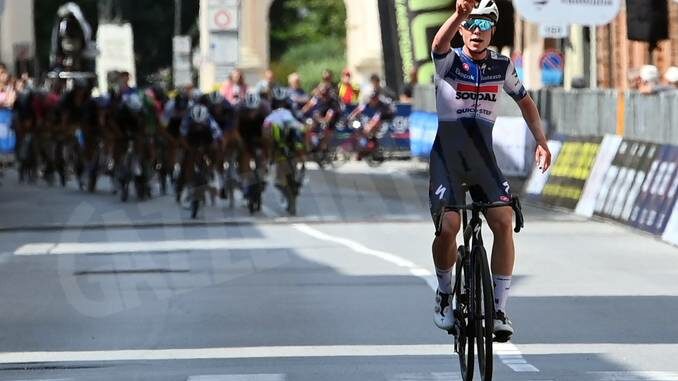 Giro d'Italia Under 23: a Cherasco vince il belga Gelders. Domani partenza da Priocca
