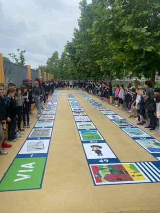 Gioco dell’oca: inaugurato a Santo Stefano Belbo il nuovo parco diffuso ispirato a Cesare Pavese