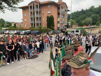 A Santo Stefano Belbo inaugurato il monumento in memoria degli Alpini (FOTOGALLERY) 4