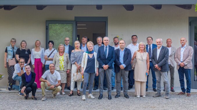 Rotary Club Bra: tra inaugurazione casetta di sportabili, conferenza di una scrittrice e la presentazione di un nuovo socio 4