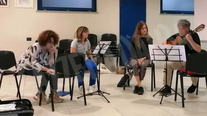 Big bang, il musical inclusivo di Snodi con cento artisti a Vaccheria 1